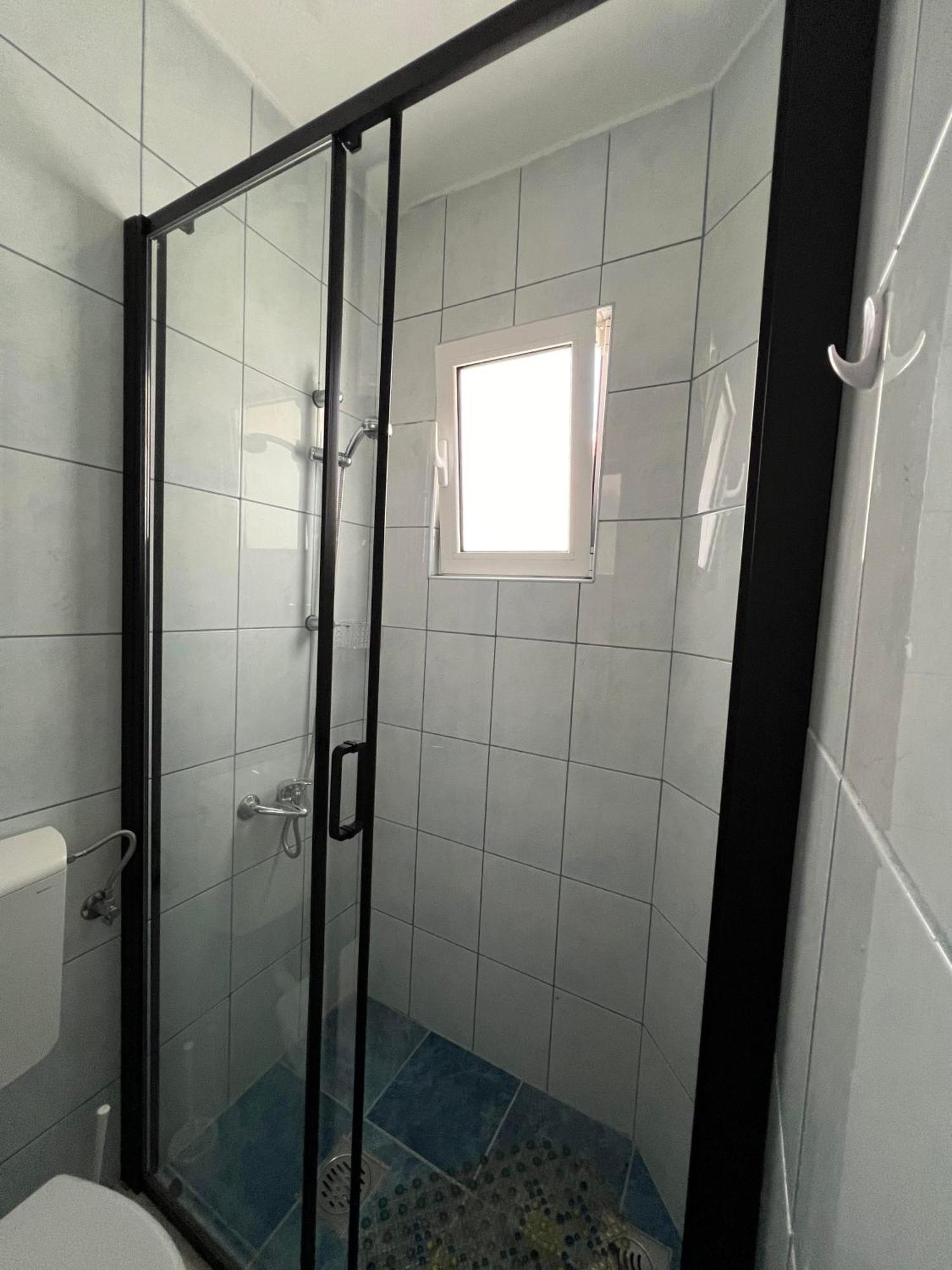 Apartments Fat E Jet - Pool & Breakfast Ulcinj Ruang foto