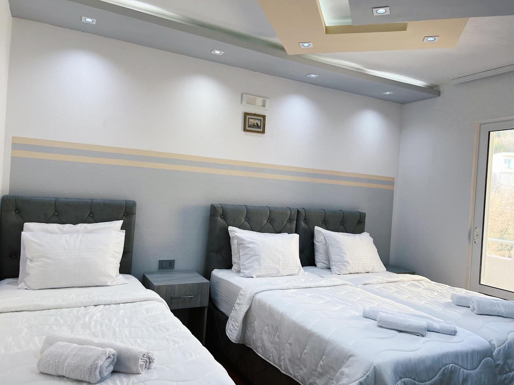 Apartments Fat E Jet - Pool & Breakfast Ulcinj Ruang foto